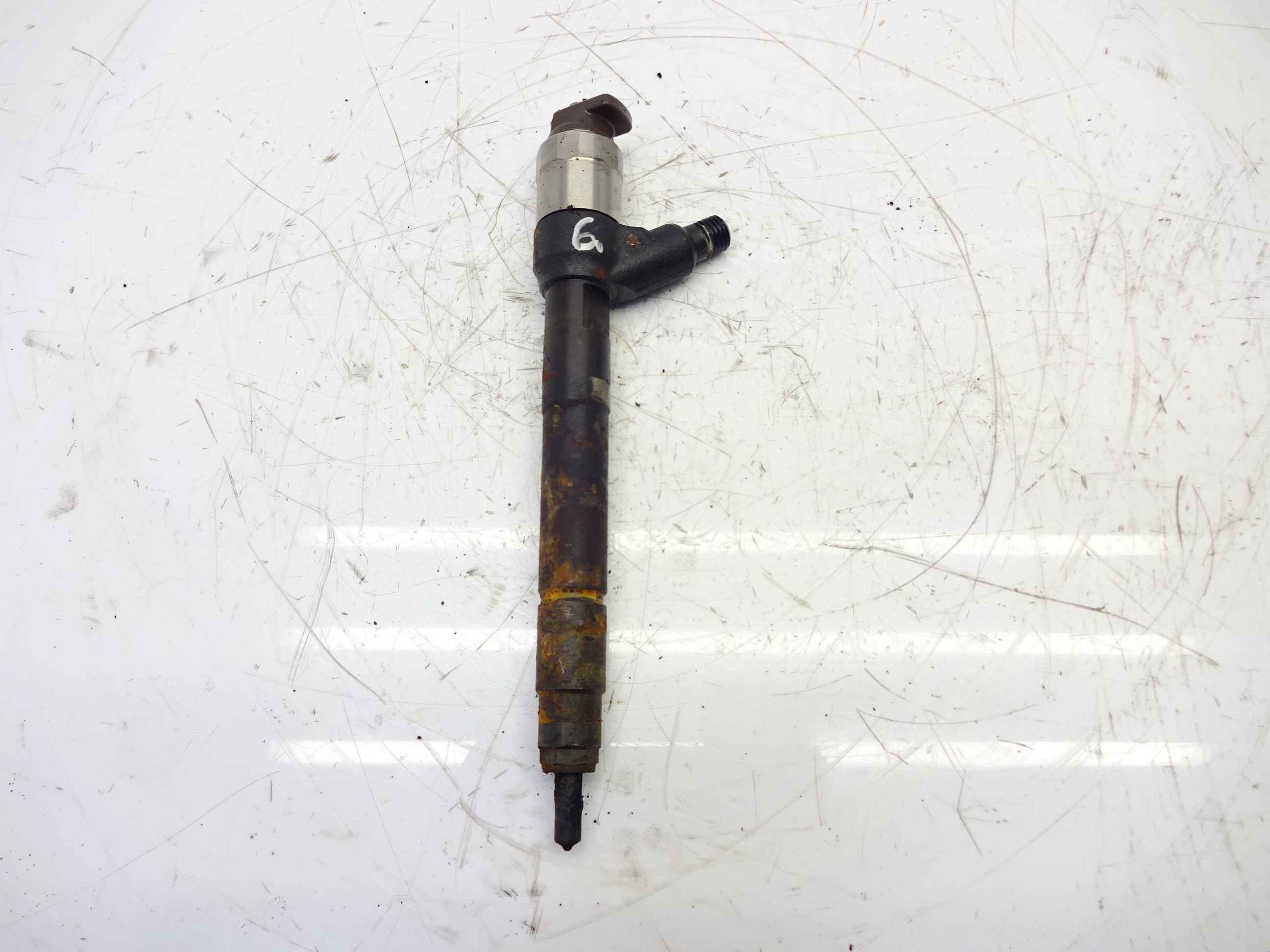 Injektor Einspritzdüse für Opel 1,6 CDTI D16DTH LVL 55570012 Stecker beschädigt